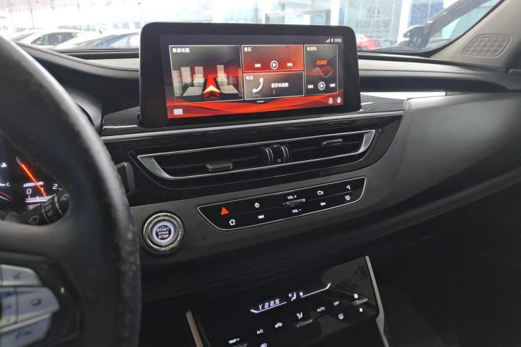 Used Changan CS75 2021 Honor Million Edition 280T DCT Prestige Model
