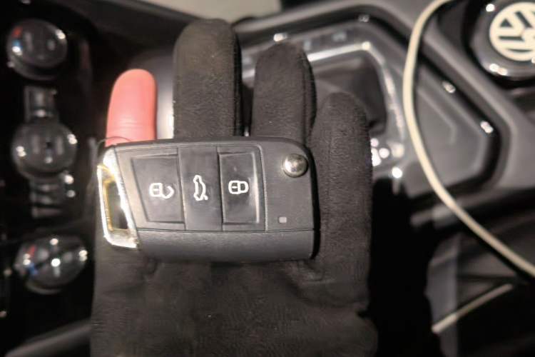 Used Volkswagen Tiguan L 2017 330TSI Automatic Two-Wheel Drive Flagship Edition
