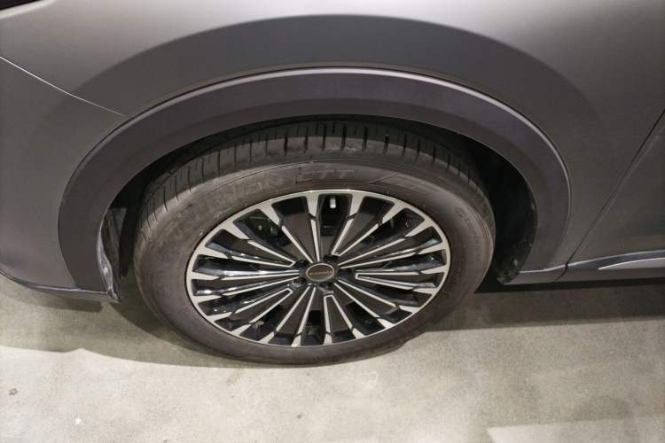 Used  Stellar C-DM 2024 1.5T Long-Range Pro
