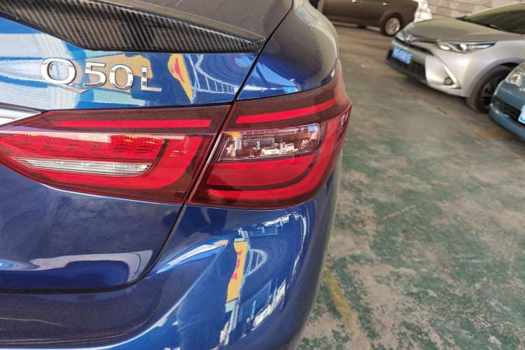 Used Infiniti Q50L 2018 2.0T Comfort Edition China VI Standard