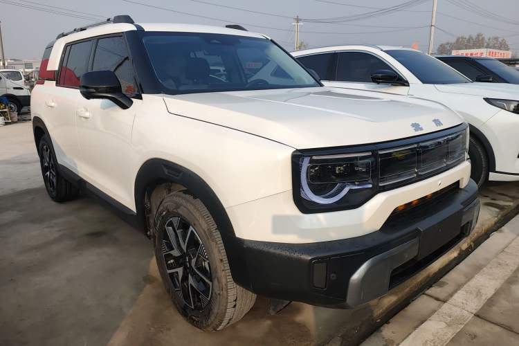 Used  BJ30 2024 1.5T Magic Electric Drive Standard Edition