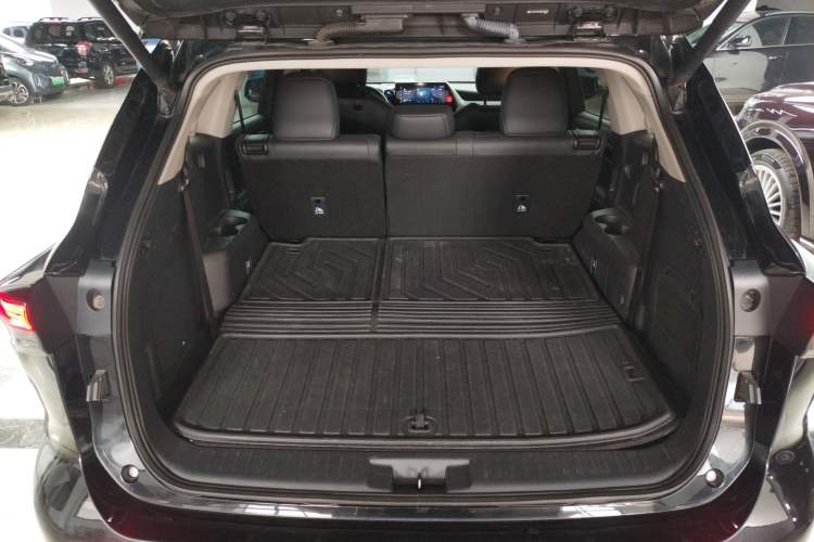 Used Toyota Highlander 2022 Dual-Engine 2.5L Four-Wheel Drive Supreme Edition 7-Seater