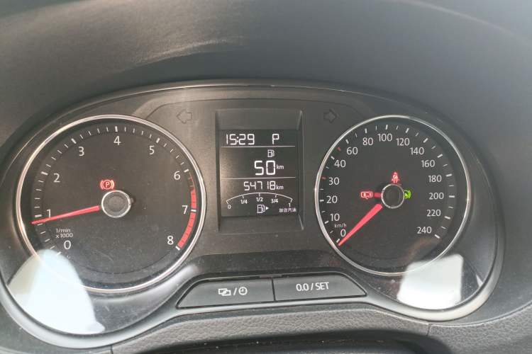 Used Volkswagen Polo 2016 1.6L Automatic Comfort Model
