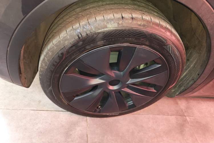 Used Tesla Model Y 2024 Rear-Wheel-Drive Version
