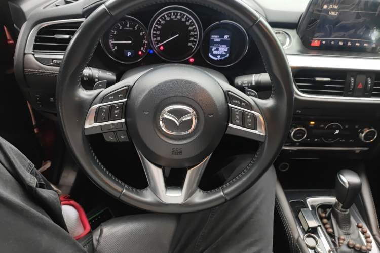 Used Mazda Atenza 2017 2.0L Blue Sky Luxury Edition