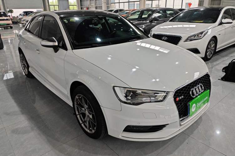 Used Audi A3 2015 Limousine 40 TFSI Automatic Comfort Model
