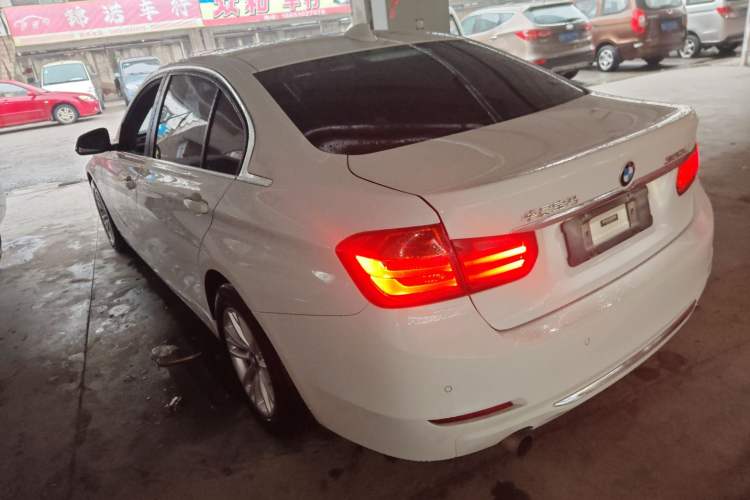 TDK.VehicleDetails.img