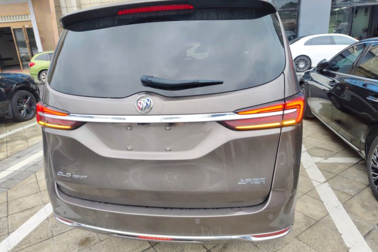 Used Buick GL8 2020 Land Business Class 652T Luxury Model
