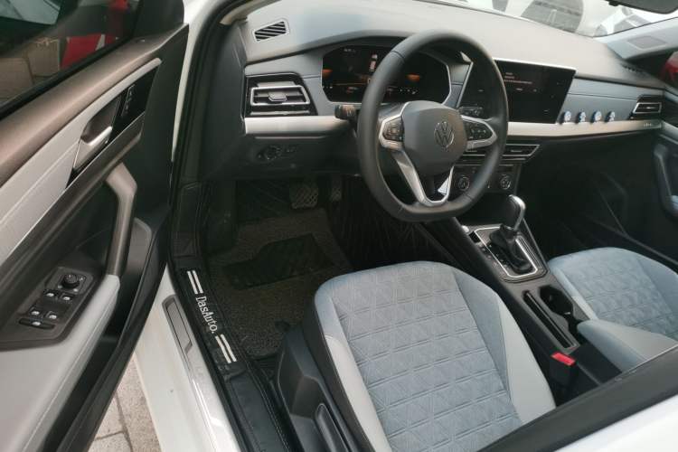 Used Volkswagen Lavida 2023 300TSI DSG Full-Comfort Edition