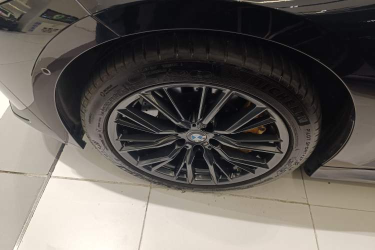 Used BMW 3 Series 2023 325Li M Sport Night Edition Package
