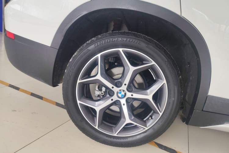 Used BMW X1 2018 sDrive18Li Luxury Model