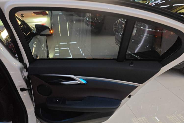 Used BMW 1 Series 2020 125i Leading Model M Sport Package
