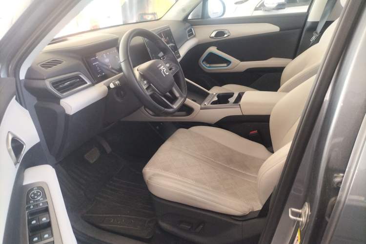 Used BYD Yuan UP 2025 Intelligent Driving Version 401 km Beyond-Range Edition
