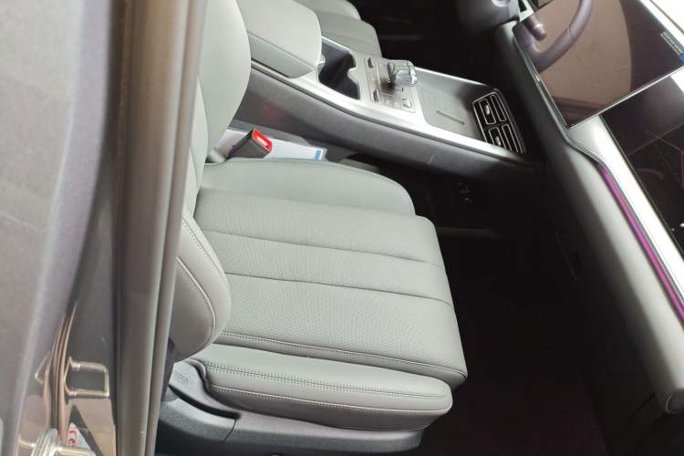 Used BYD Song Pro New Energy 2025 Second-Generation Intelligent Driving Version DM-i 115KM Excellence Edition
