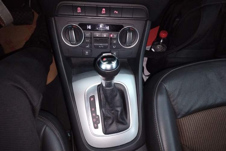 Used Audi Q3 2016 30 TFSI Fashion Model