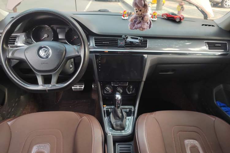 Used Volkswagen C-TREK 2017 1.6L Automatic Comfort Model
