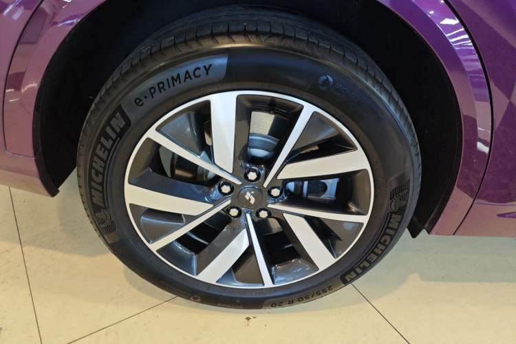 Used Li Auto L8 2023 Air model