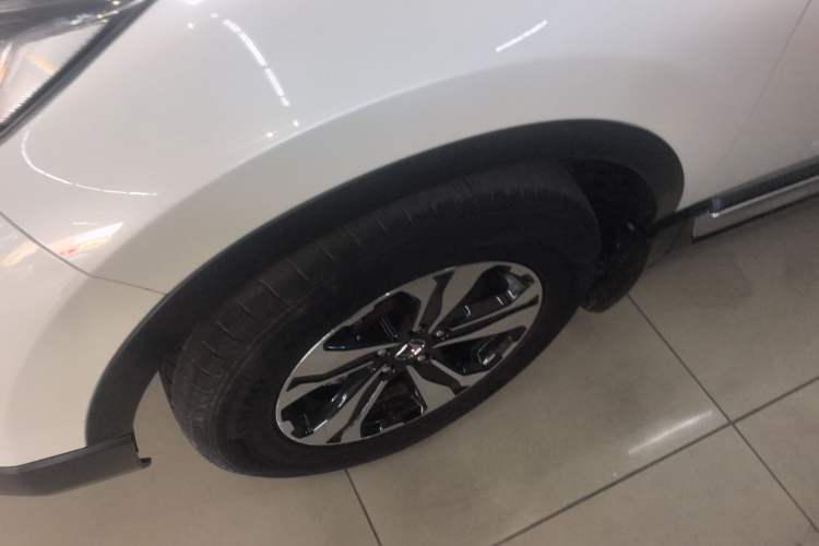 Used Honda CR-V 2017 240TURBO CVT Front-Wheel Drive Fashion Edition