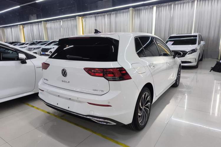 Used Volkswagen Golf 2023 Facelift 280TSI DSG Pro
