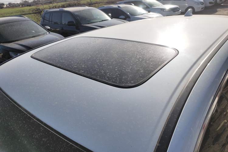 Used Honda CR-V 2016 2.0L two-wheel drive Urban Edition