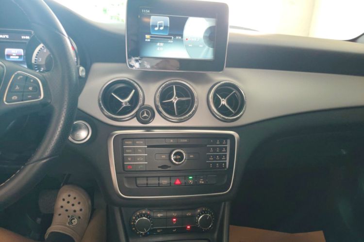 Used Mercedes-Benz GLA 2015 GLA 200
