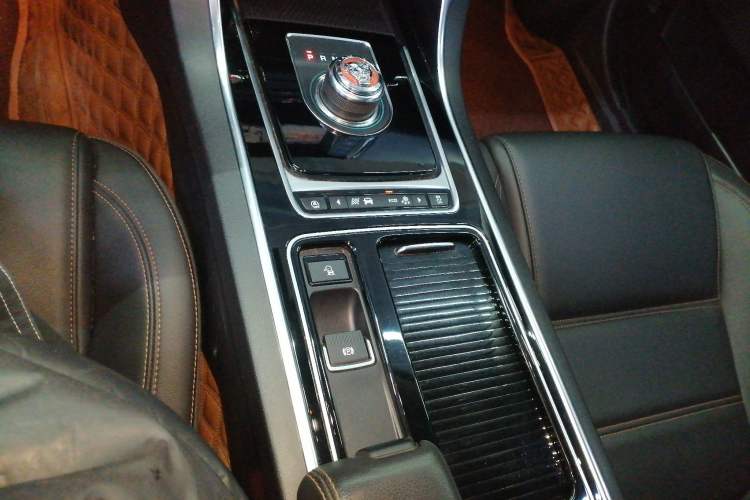 Used Jaguar XEL 2018 2.0T 200 PS Luxury Edition
