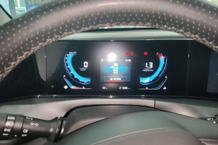 Used Changan Eado 2021 PLUS Blue Whale NE 1.4T GDI DCT Prestige Model
