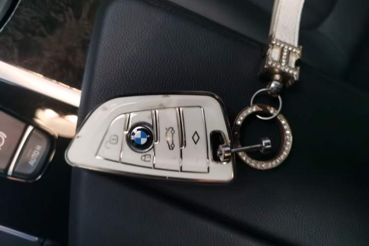 Used BMW 5 Series 2018 525Li M Sport Package