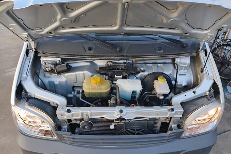 Used Wuling Zhiguang 2020 1.2L Practical Model China VI LSI
