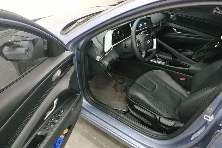 Used Hyundai Elantra 2023 1.5L CVT GLX Elite Edition