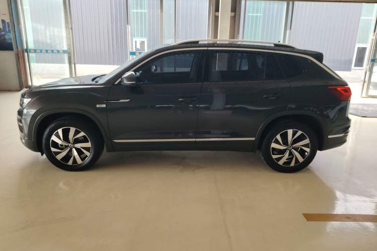 Used Volkswagen Tayron 2021 330TSI Two-Wheel Drive Luxury Smart Connectivity Version
