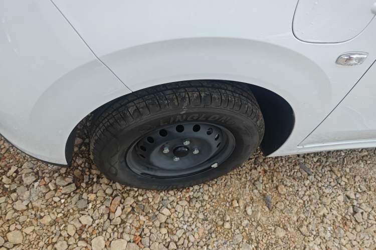 Used Wuling Hongguang New Energy 2024 All-Electric Model 300KM Practical Version