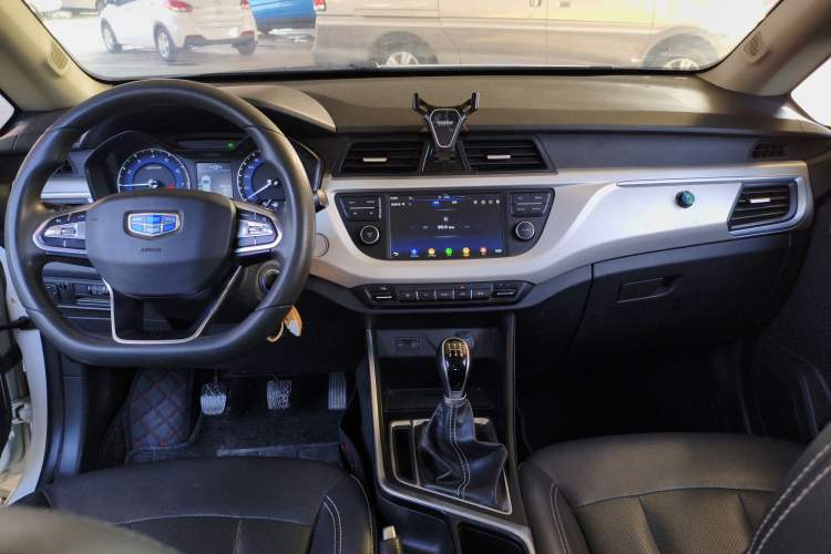 Used Geely Auto Vision X3 2020 1.5L Manual Elite Edition