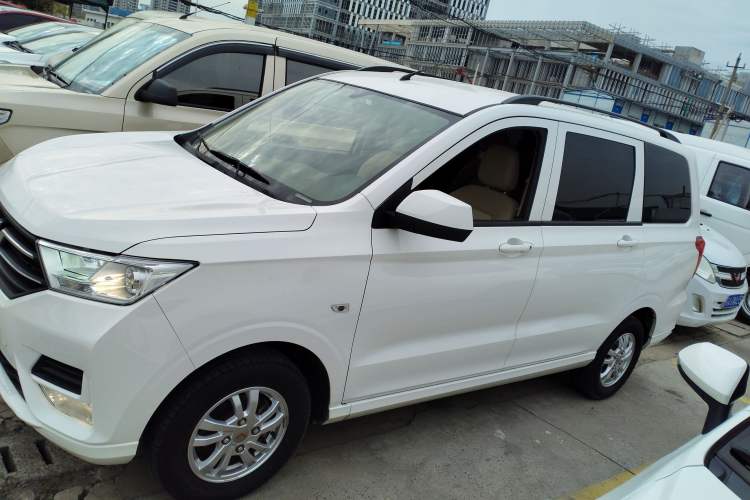 Used Wuling Hongguang 2021 1.5L Revised S Standard Version Hydraulic-Power-Assisted LAR