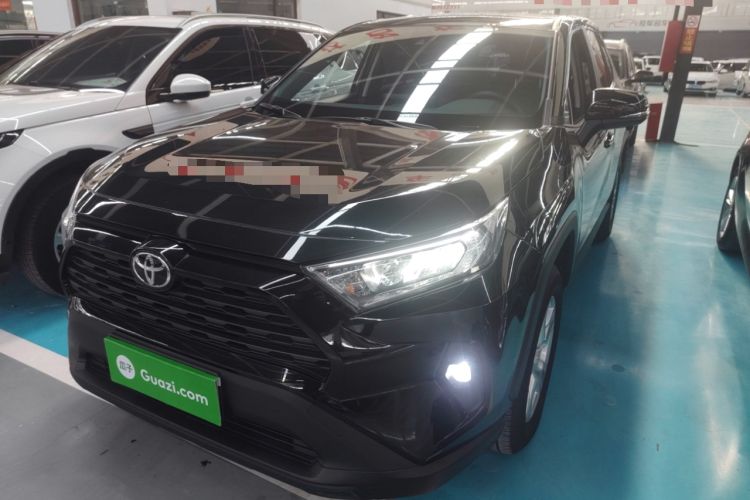 Used Toyota RAV4 2023 2.0L CVT Two-Wheel Drive Urban Edition
