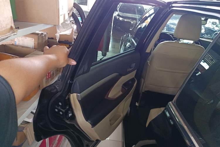 Used Toyota Highlander 2017 2.0T Four-Wheel Drive Luxury Edition 7 Seats
