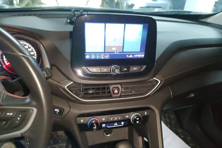 Used Chevrolet Orlando 2020 Light Hybrid Redline 530T Automatic Enjoyment Edition (5+2 Models)
