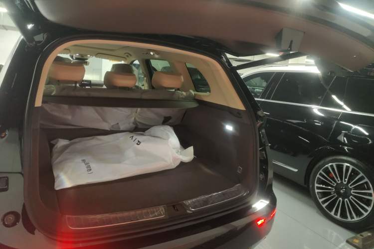 Used Hima AITO M7 2024 1.5T Intelligent Driving 4WD Pro Edition 5 Seats
