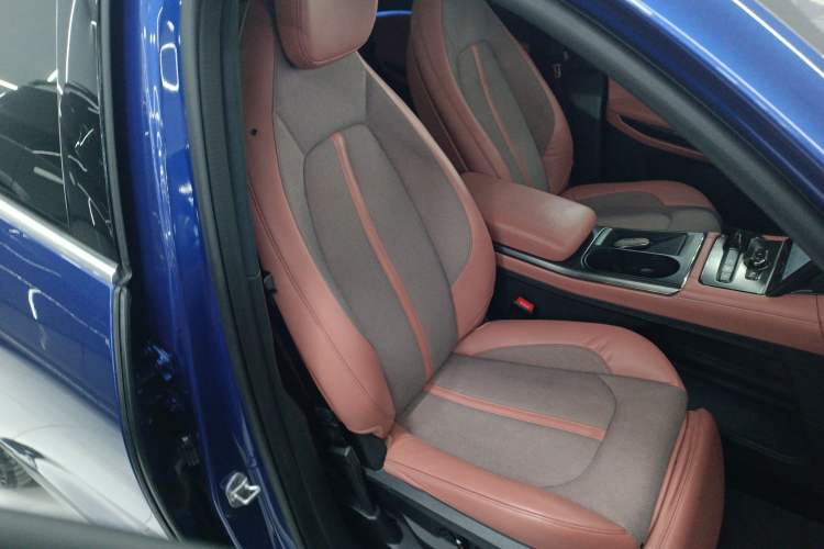 Used Nio EC6 2020 430 km Sport Version
