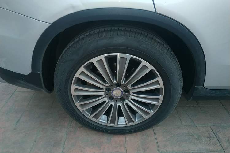 Used Mercedes-Benz GLC 2016 GLC 260 4MATIC Dynamic Edition
