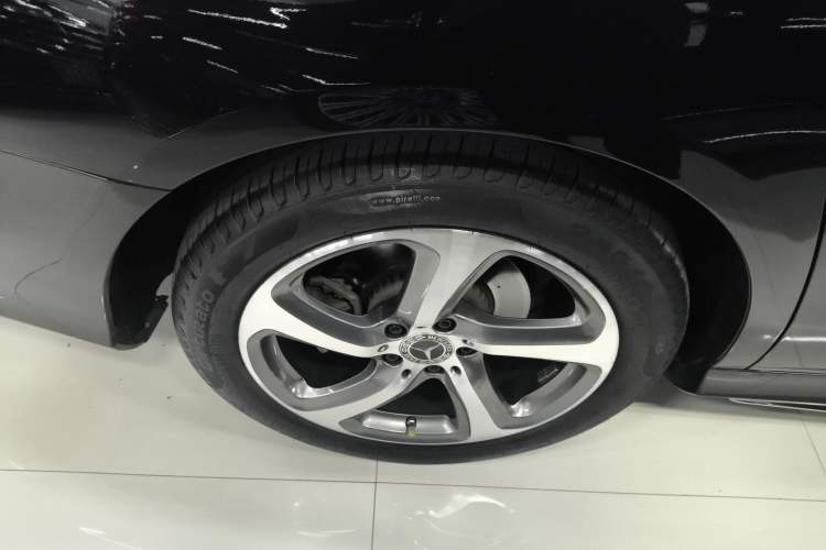 Used Mercedes-Benz E-Class 2019 Restyled E 300 L Sport Luxury Edition
