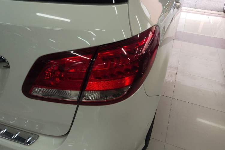 Used Mercedes-Benz B-Class 2015 B 200 Sport Edition