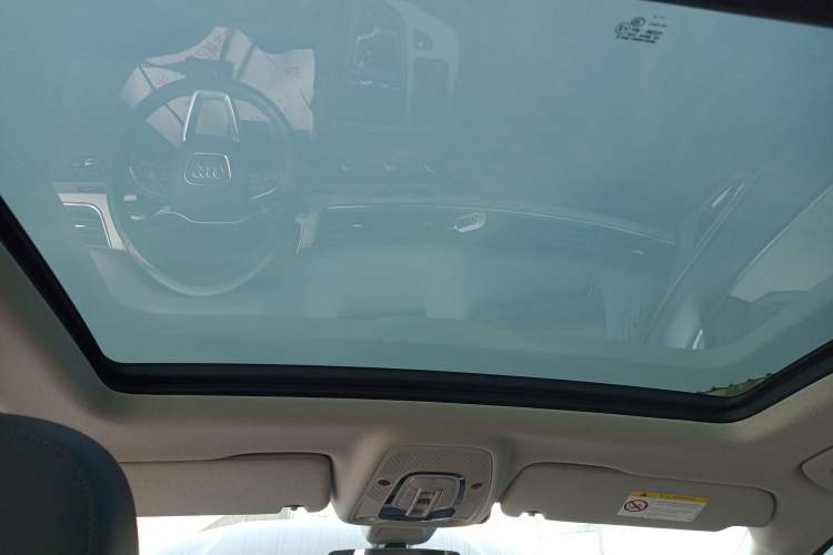 Used Audi Q7 2019 45 TFSI Comfort Model
