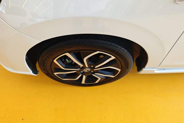 Used Honda LIFE 2021 1.5L CVT SPORT Heartbeat Edition
