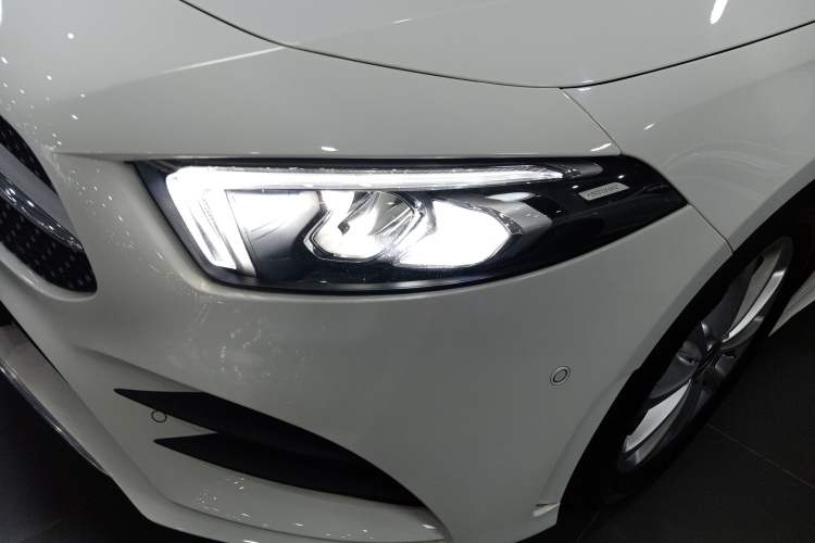 Used Mercedes-Benz A-Class 2020 Restyled A 200 L Sport Sedan Fashion Version
