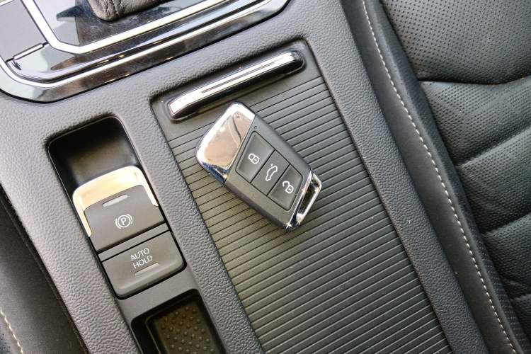 Used Volkswagen FAW-Volkswagen CC 2021 380TSI Striking Edition
