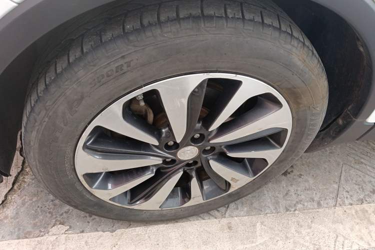 Used Buick Encore 2016 18T Automatic Two-Wheel Drive Urban Elite Model
