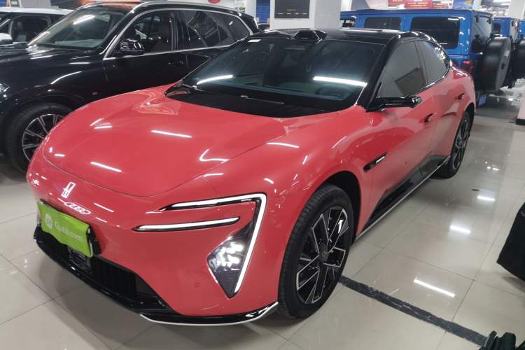 Used  06 2025 Ultra Pure Electric Edition
