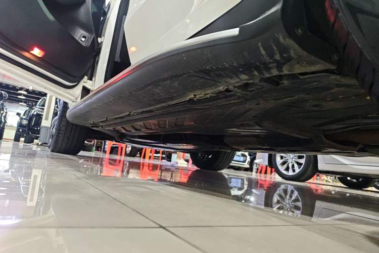 Used Mercedes-Benz GLC Coupe 2019 GLC 260 4MATIC Coupe SUV
