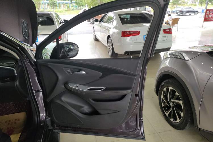 Used Buick Envision 2017 20T Two-Wheel Drive Leading Version
